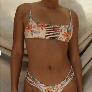 Stone Fox Swim Tropical Print Bikini Size Medium